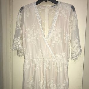 Cream colored romper (L)